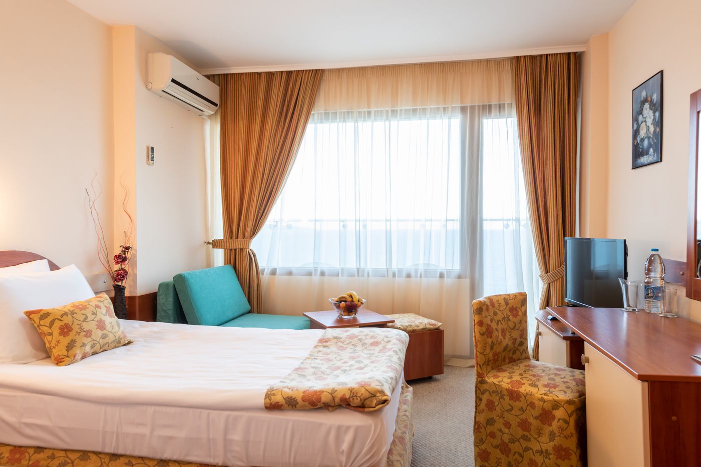 Burgas Beach-Bulgaria-SUNNY BEACH -Room-8