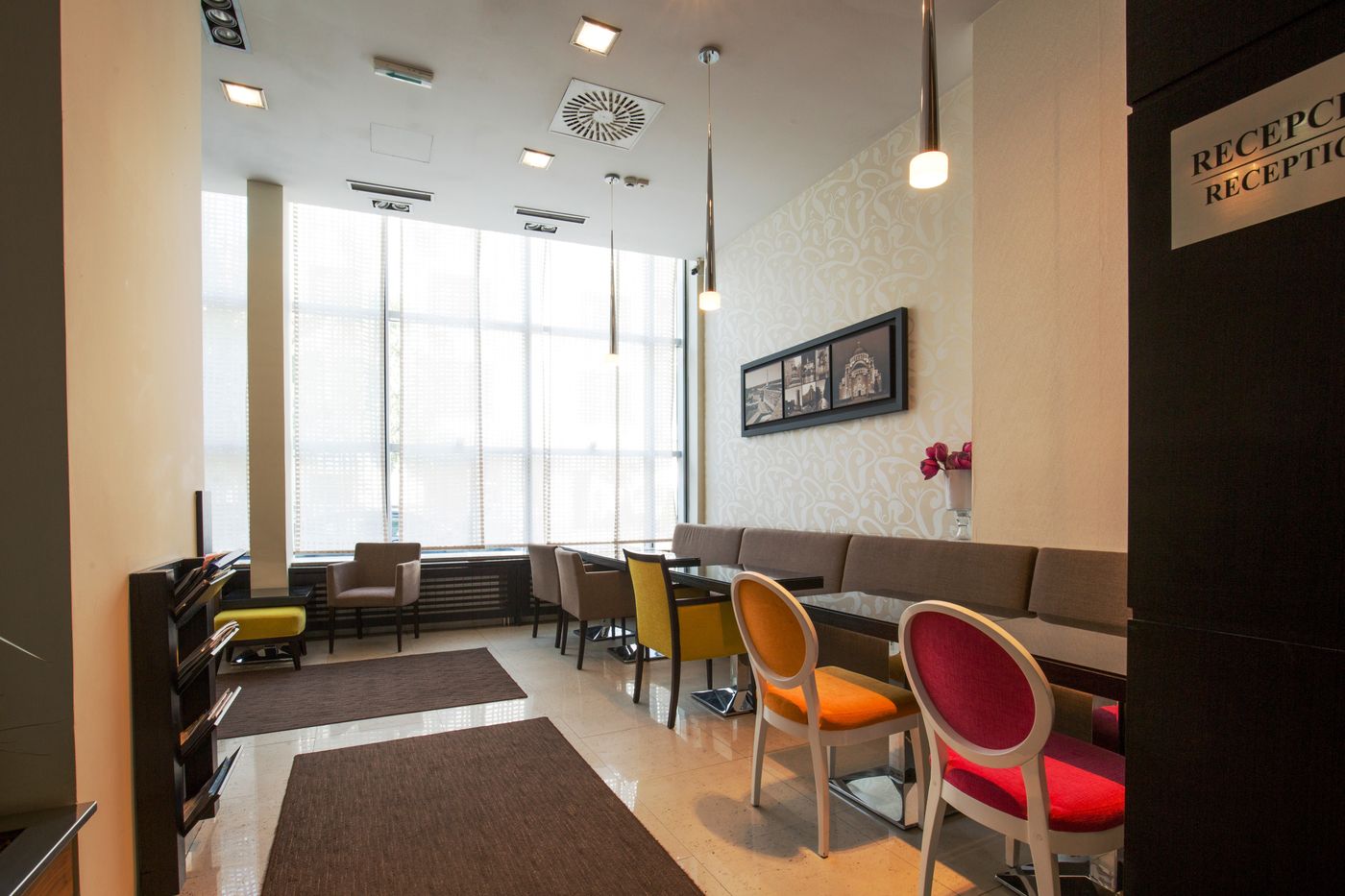 Garni hotel Nevski-Serbia-BEOGRAD-Lobby-6