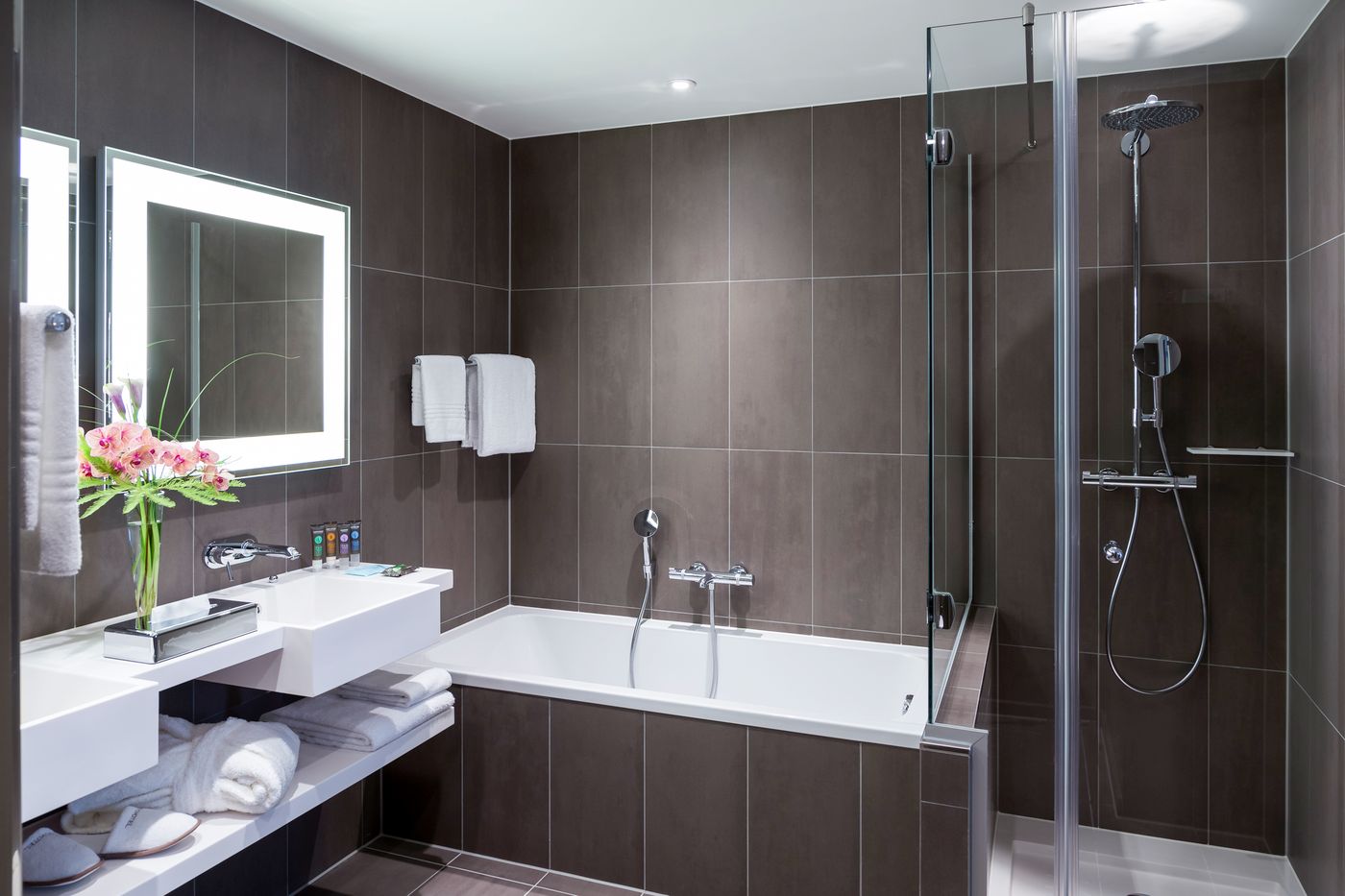 Novotel-Amsterdam-Schiphol-Airport-Room-26