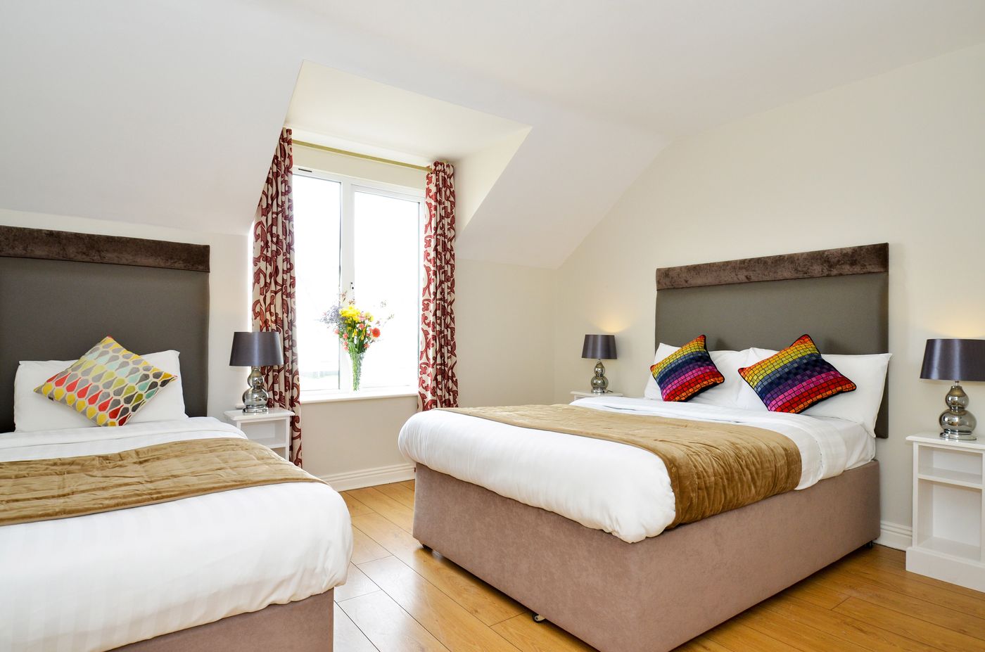 Dingle Harbour Lodge-Ireland-Dingle-Room-8