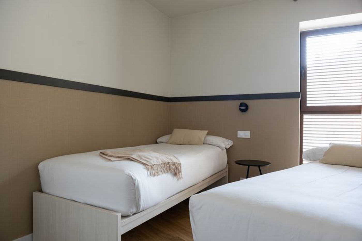 MH Apartments Urban-Spain-BARCELONA-Room-10