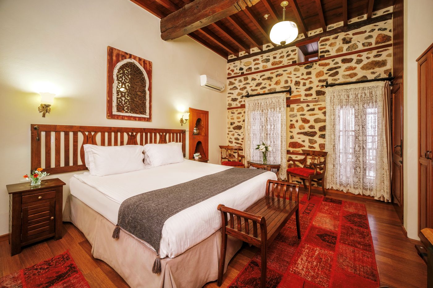 Villa-Turka-Hotel-Room-13