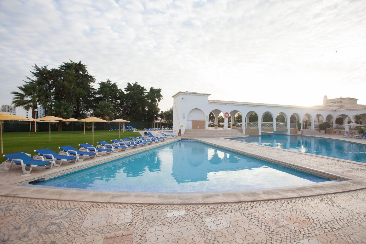 Clube-Vilarosa-Pool-10