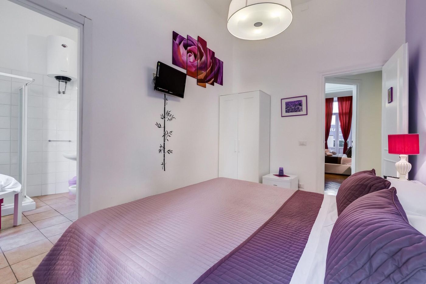 Allegra-s-House-Room-2