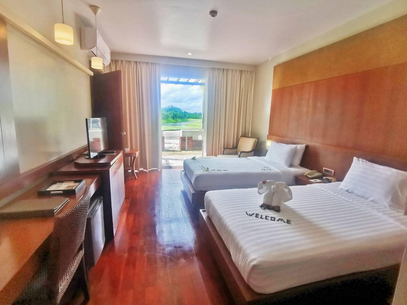 Mission-Hills-Phuket-Golf-Resort---Spa-Room-32