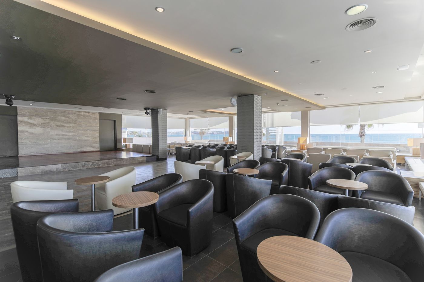 Augustus-Hotel-Bar-48