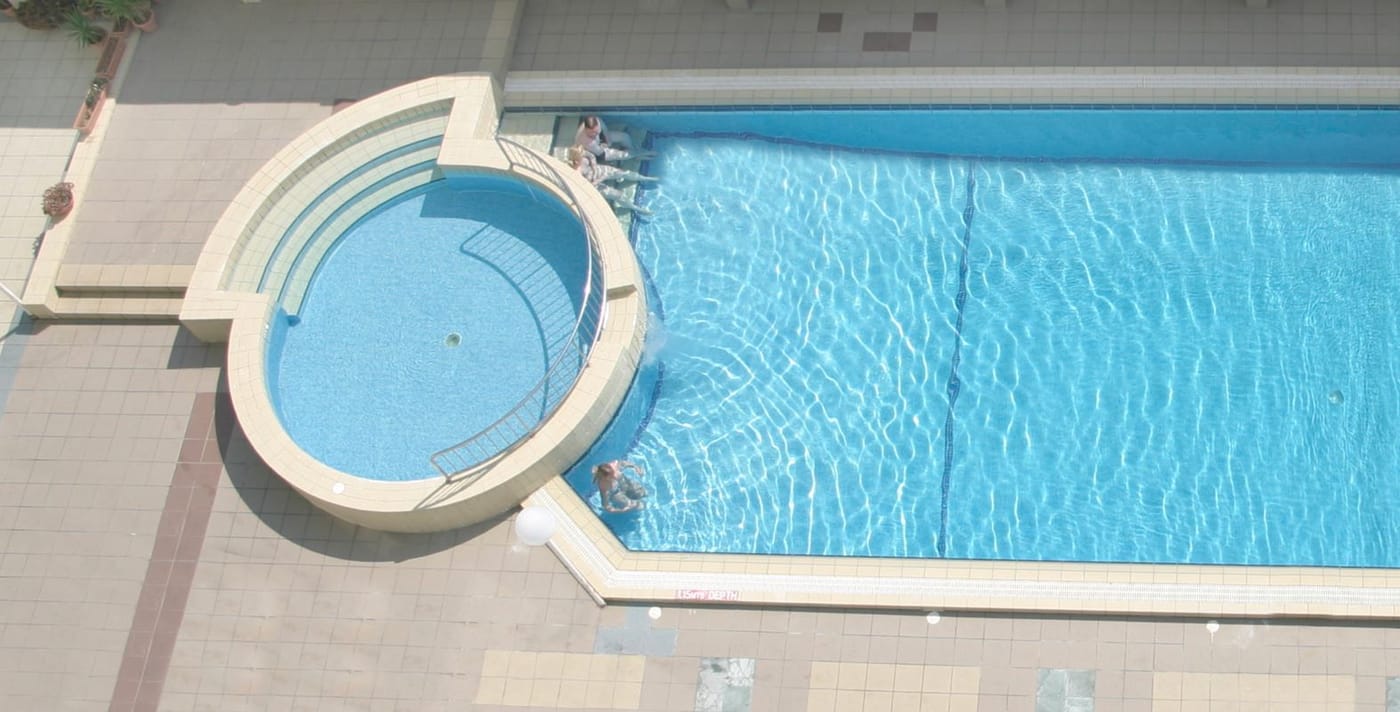 Mavina Hotel & Apartments