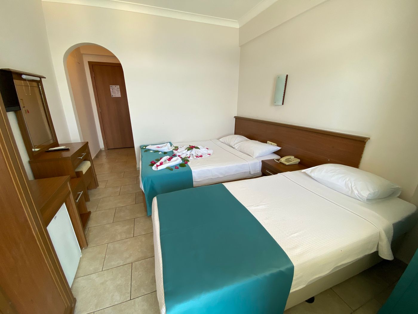 B-B-Yuzbasi-Beach-Hotel-Room-20