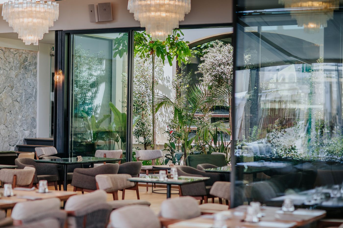 Napa-Plaza-Hotel-Restaurant-50