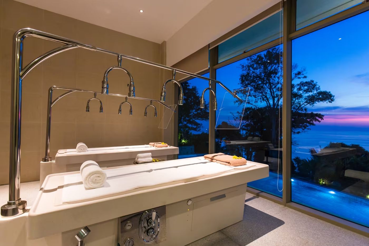 Wyndham Grand Phuket Kalim Bay 05