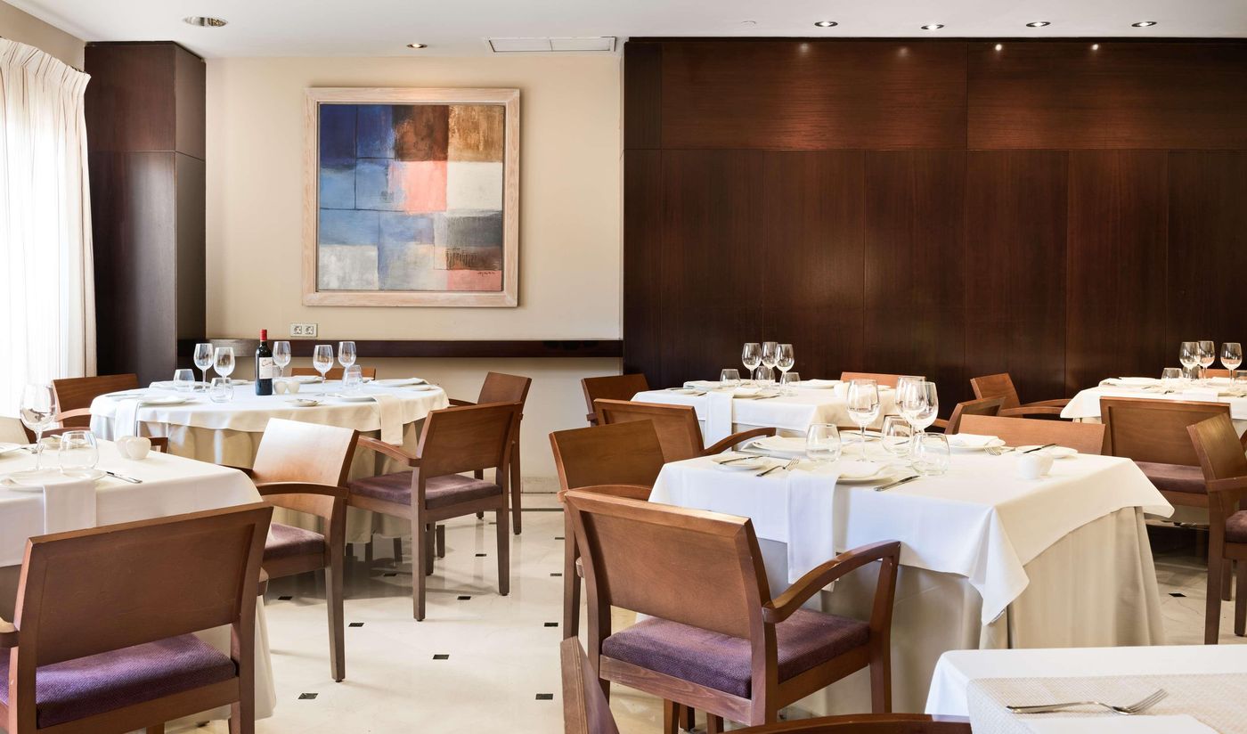 NH-Marbella-Restaurant-43