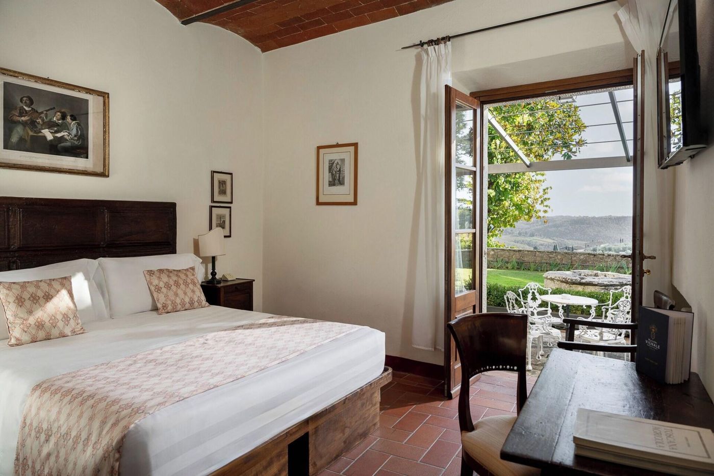 Relais-Vignale---Spa-Room-48