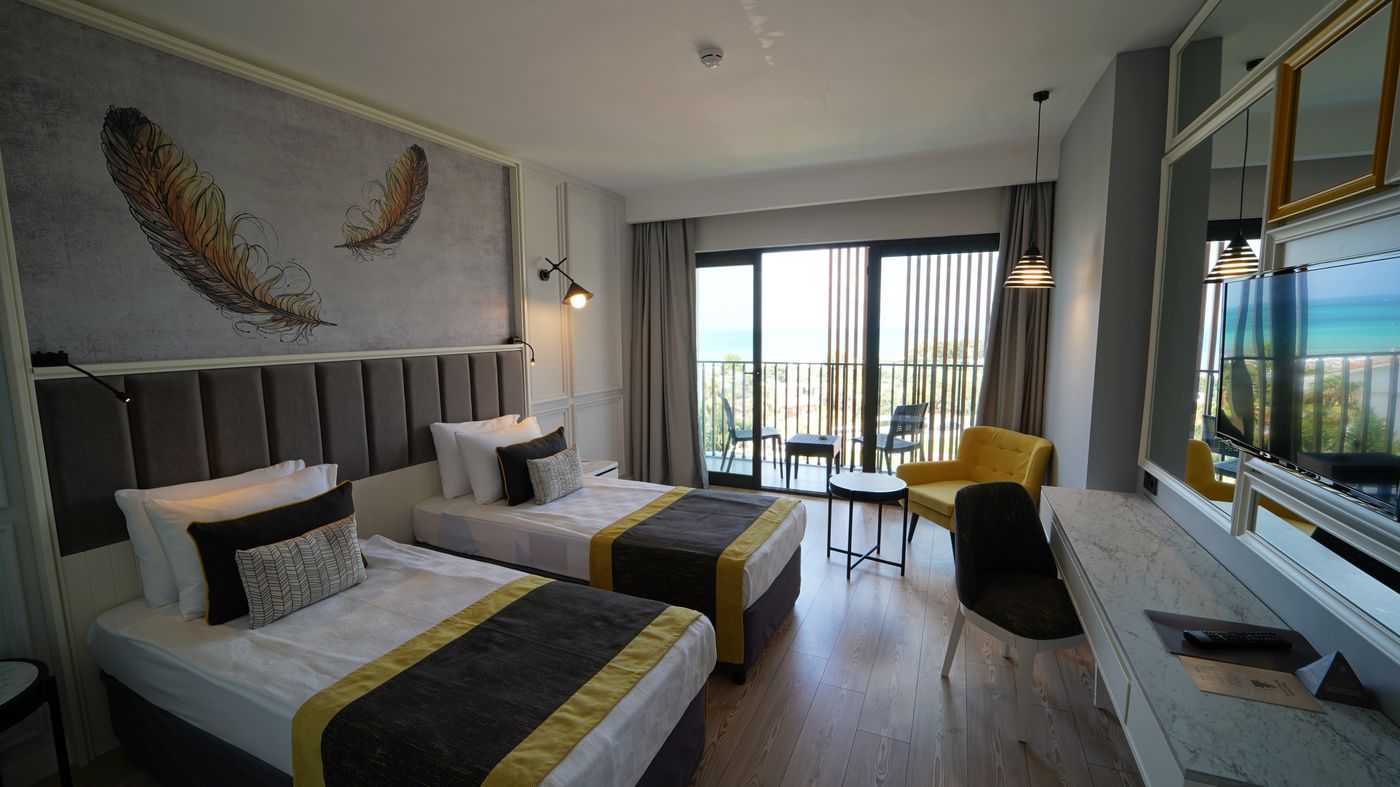 Raga Side Hotel - Adults Only