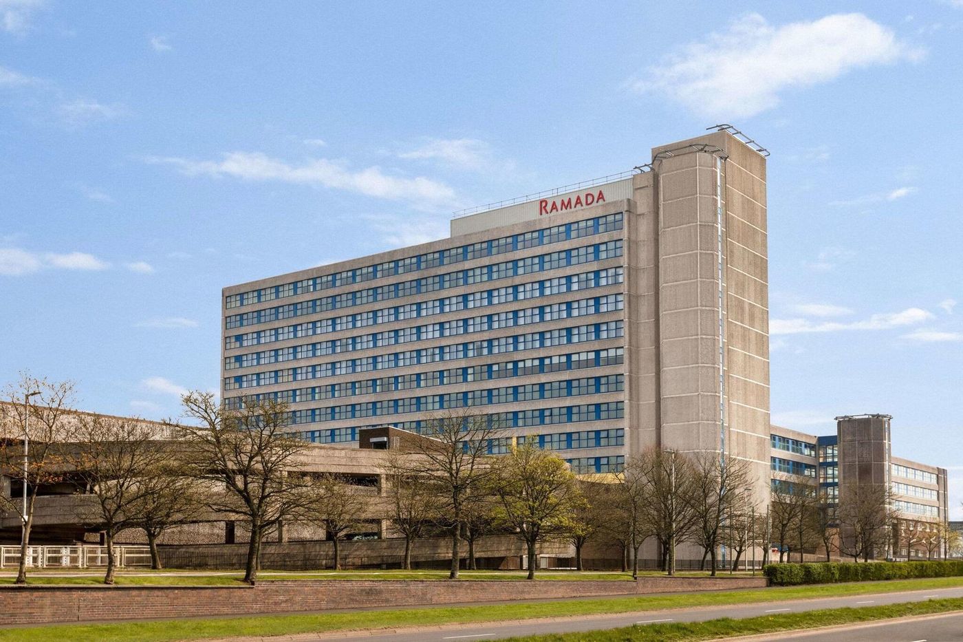 Ramada By Wyndham East Kilbride-United Kingdom-GLASGOW-General view-4