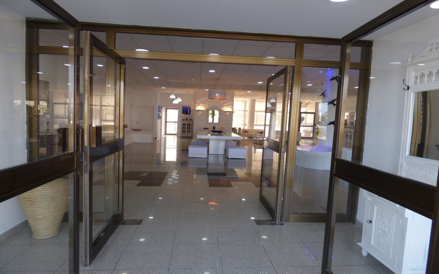 Amore-Hotel-Apartments-Lobby-48