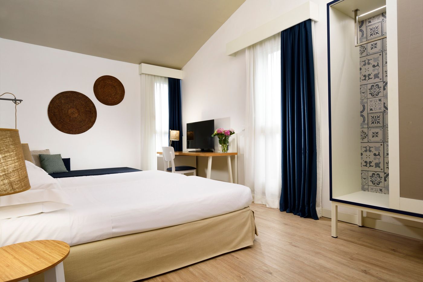 Unahotel-Naxos-Beach-Room-34