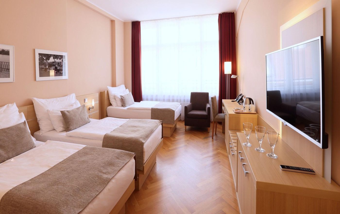 Hotel-Amarilis-Prague-Room-21