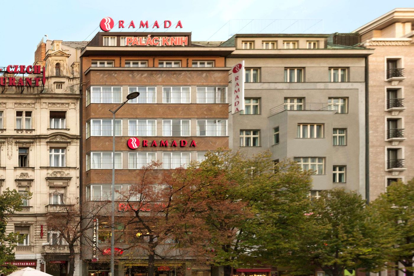 Ramada-Prague-City-Centre-General-view-6