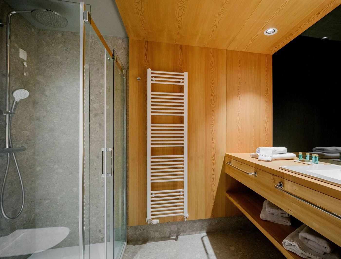 Hotel-Osmolis-Room-49