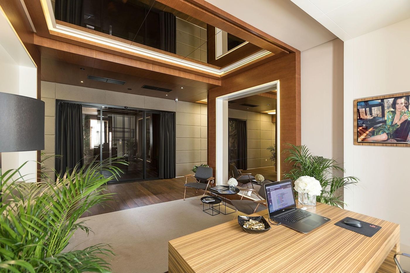 Dominic Smart & Luxury Suites Parliament-Serbia-BELGRADE-Lobby-5