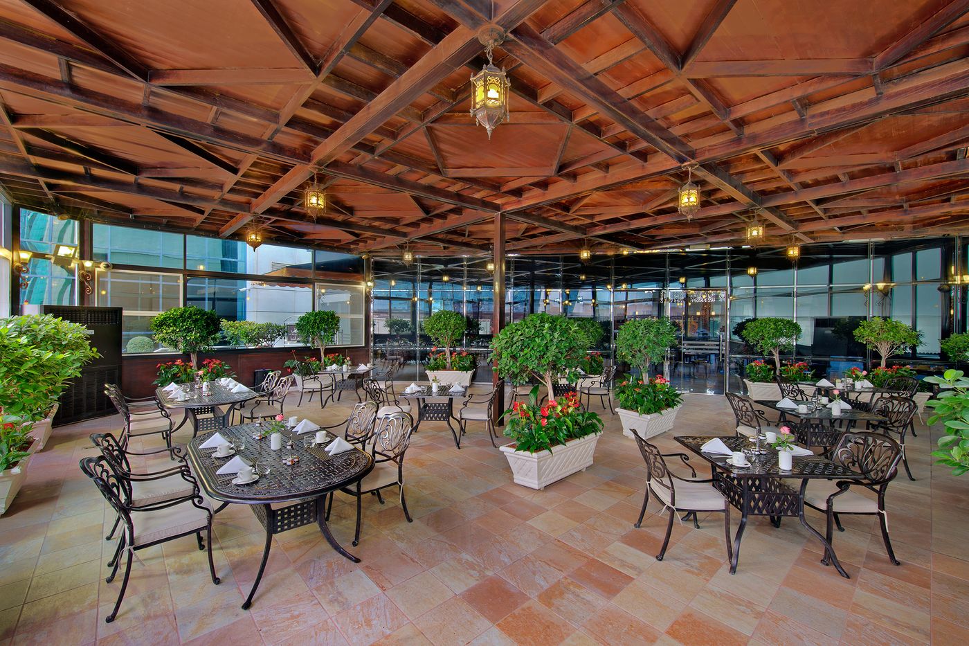 Ezdan-Hotel-West-Bay-Restaurant-4