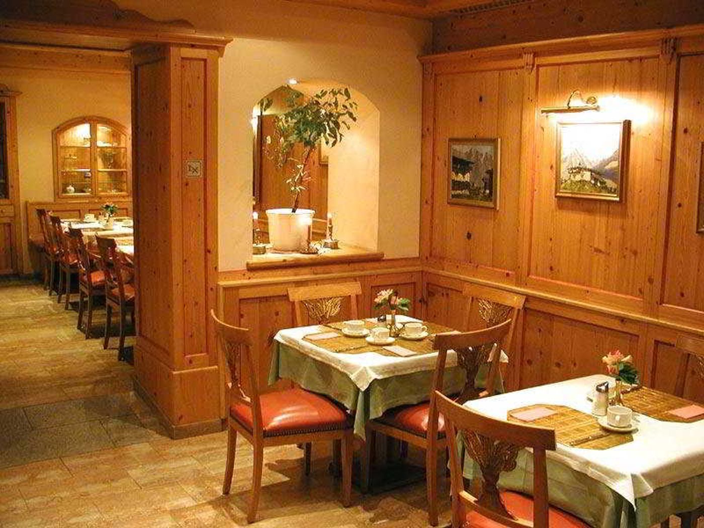 Hotel Vier Jahreszeiten-Austria-SALZBURG-Restaurant-6