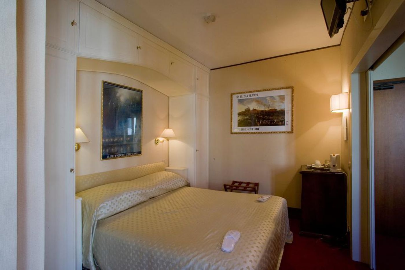 Agli-Alboretti-Room-25