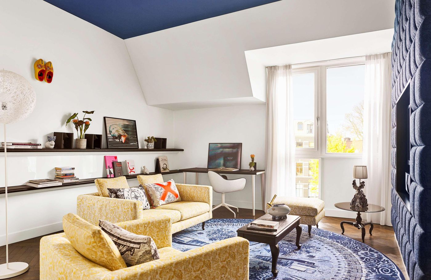 Andaz-Amsterdam-Prinsengracht-a-concept-by-Hyatt-Room-9