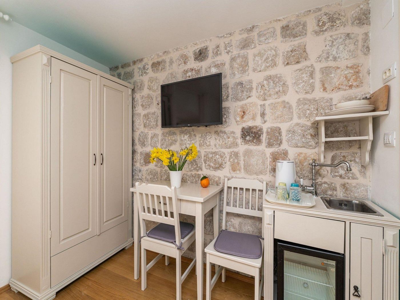 Lumin-Guesthouse-Room-34