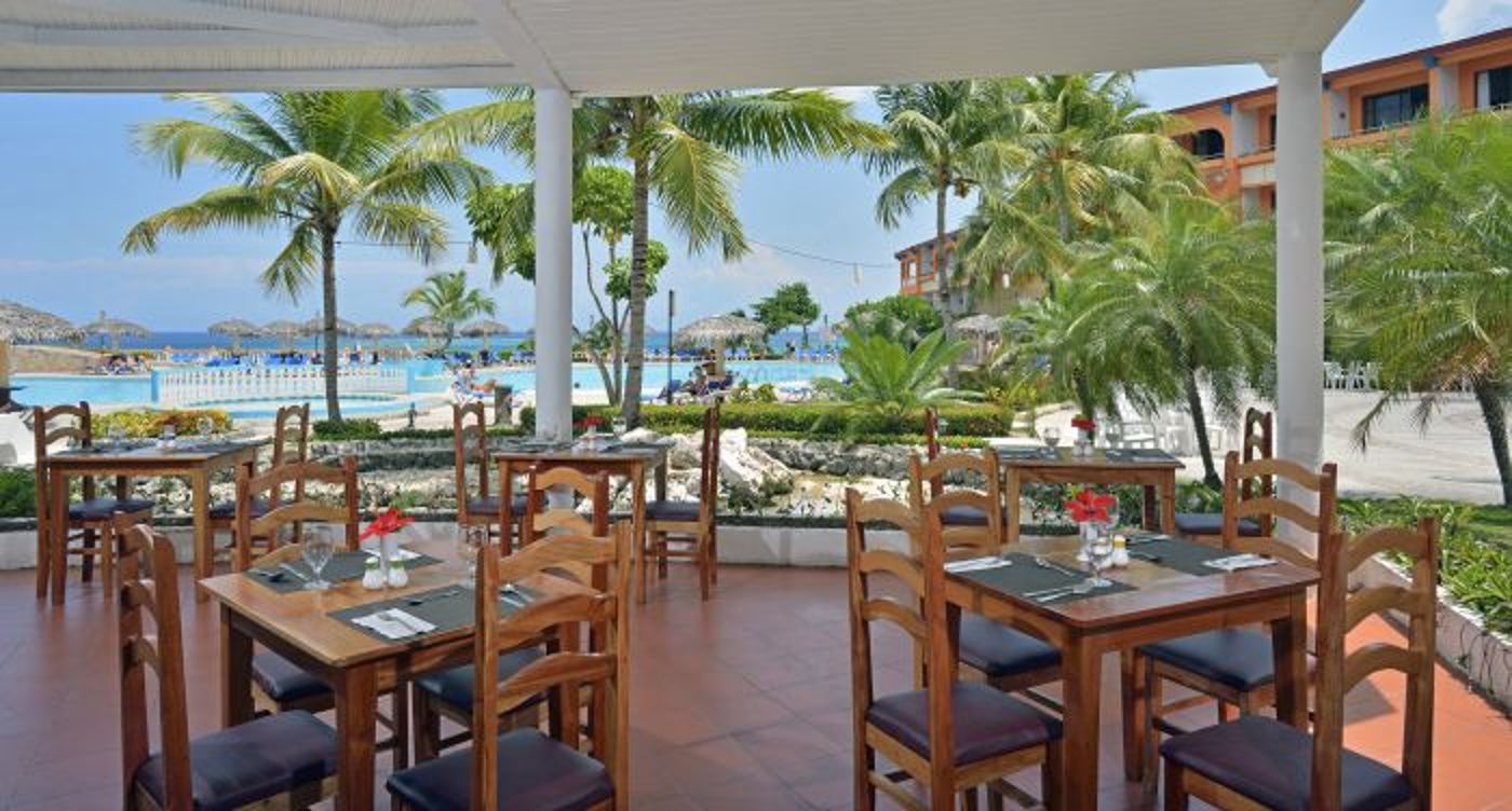 Sol Rio de Luna y Mares