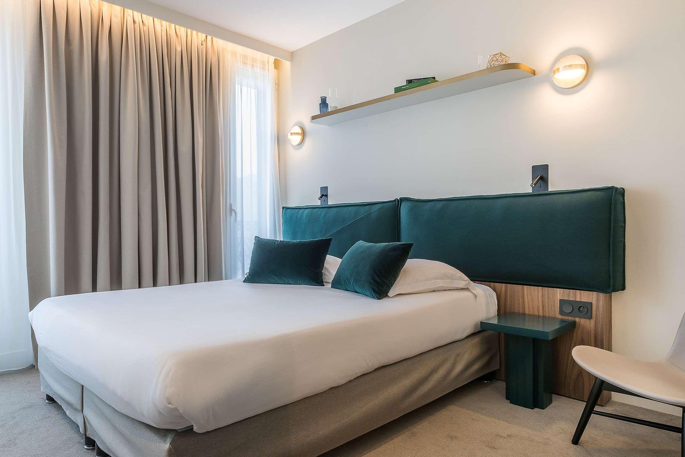 Le-Friedland-Room-15