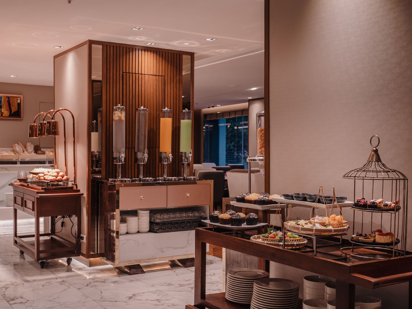 Aira-Hotel-Bangkok-Restaurant-59