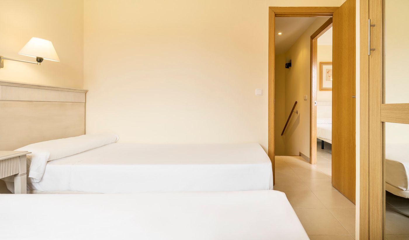 Ilunion-Tartessus-Sancti-Petri-Room-36