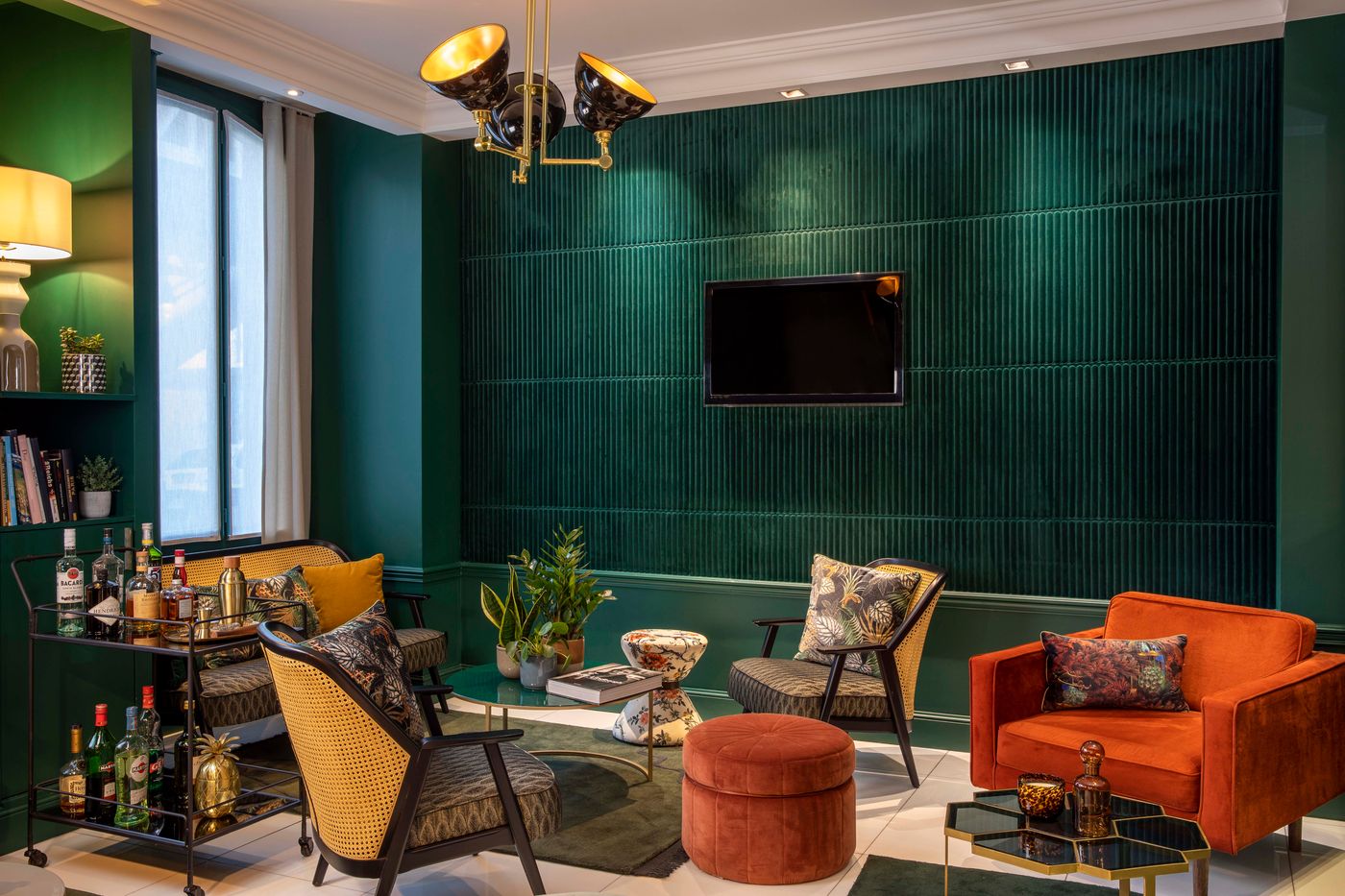 First-Hotel-Paris-Tour-Eiffel-Bar-7