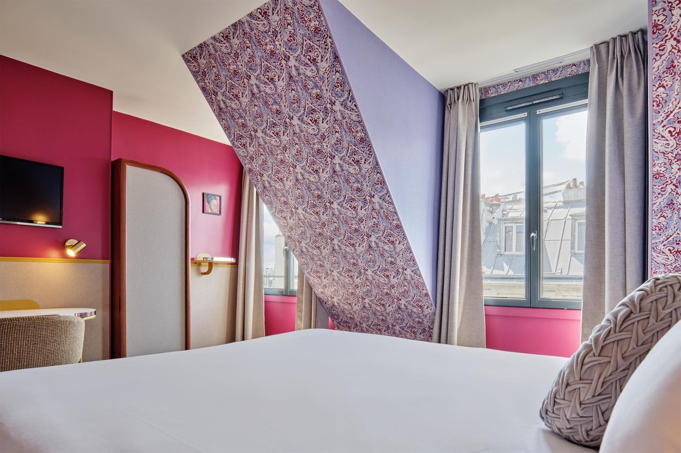 Hotel-Josephine-by-Happyculture-Room-26