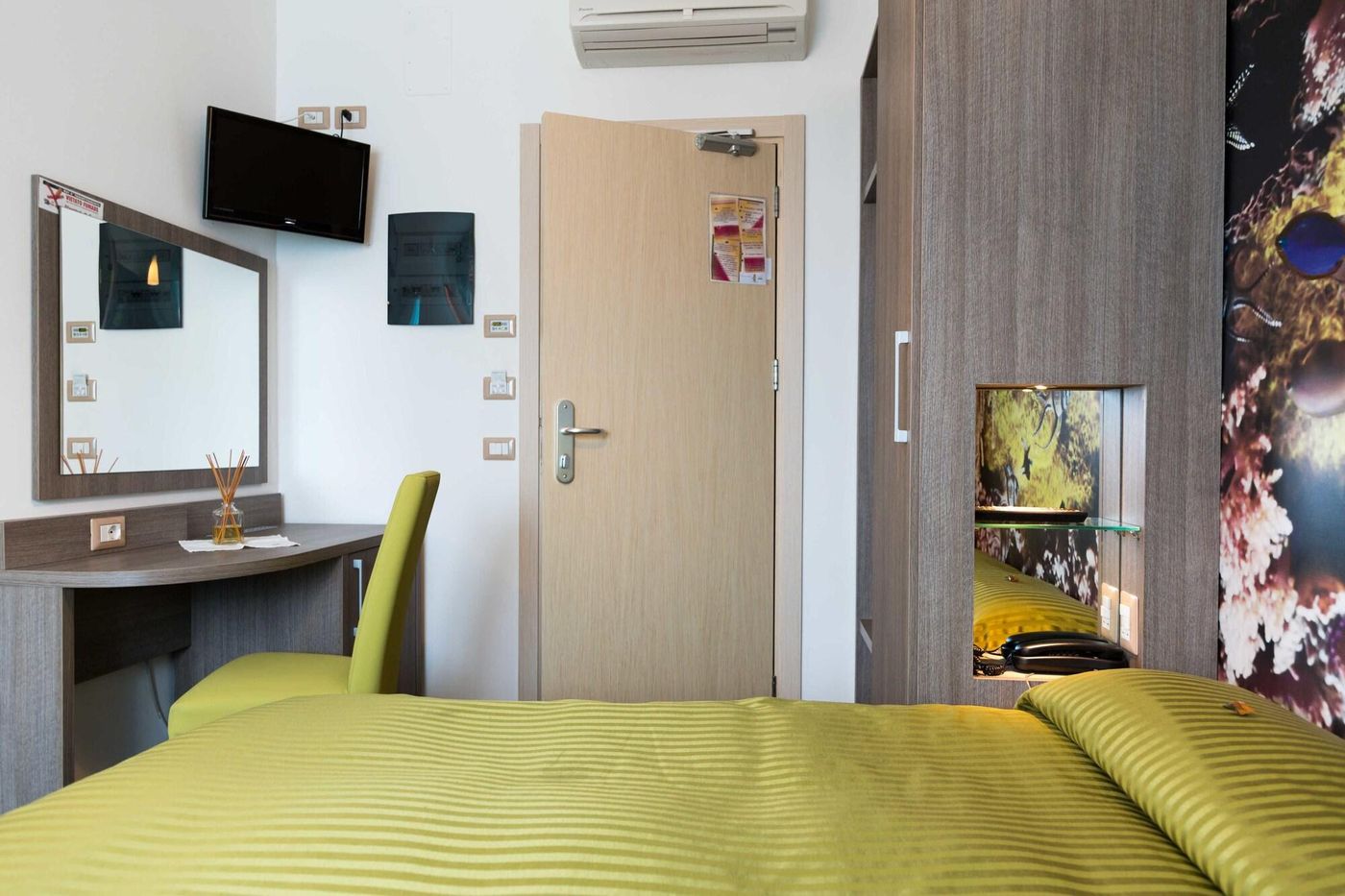 Hotel-Miramare-Room-13