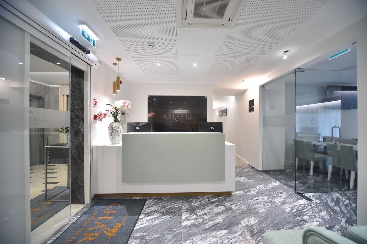 My-Charm-Lisbon-Suites-Lobby-1