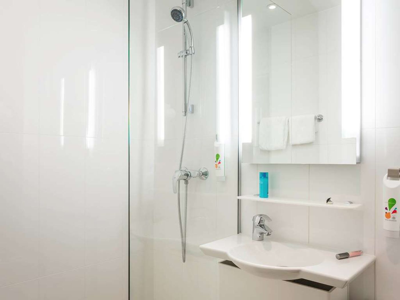 ibis-Styles-Paris-Alesia-Montparnasse-General-view-41