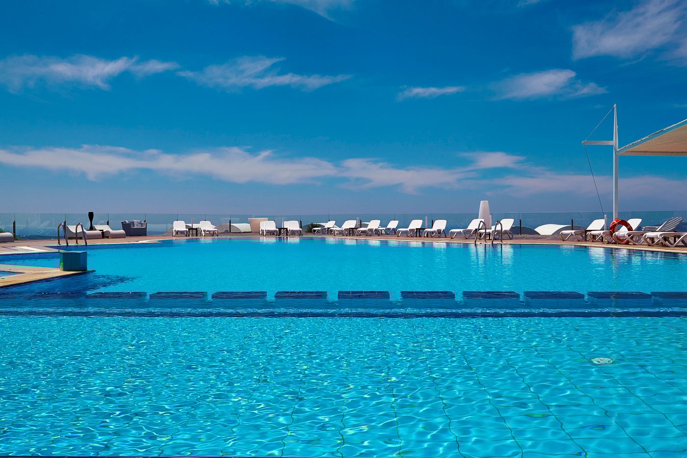 Smy-Orizontes-Santorini-Pool-43