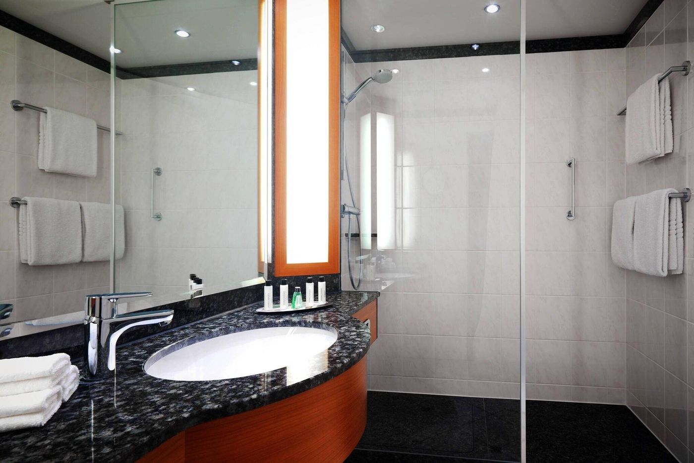 Marriott Hotel Frankfurt - Germany - FRANKFURT  HESSE - Room - 2
