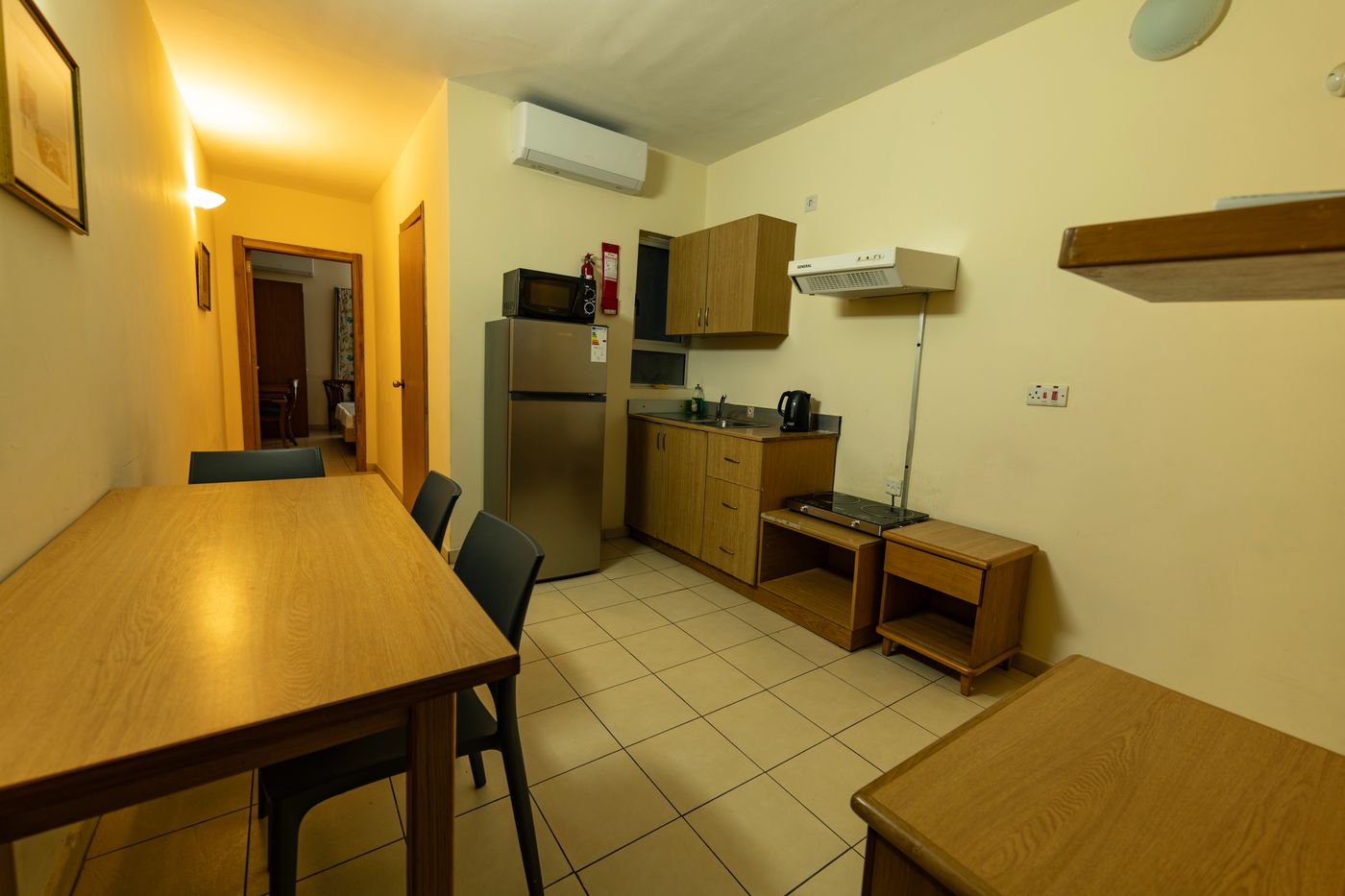 Qawra-Point-Holiday-Complex-Room-8
