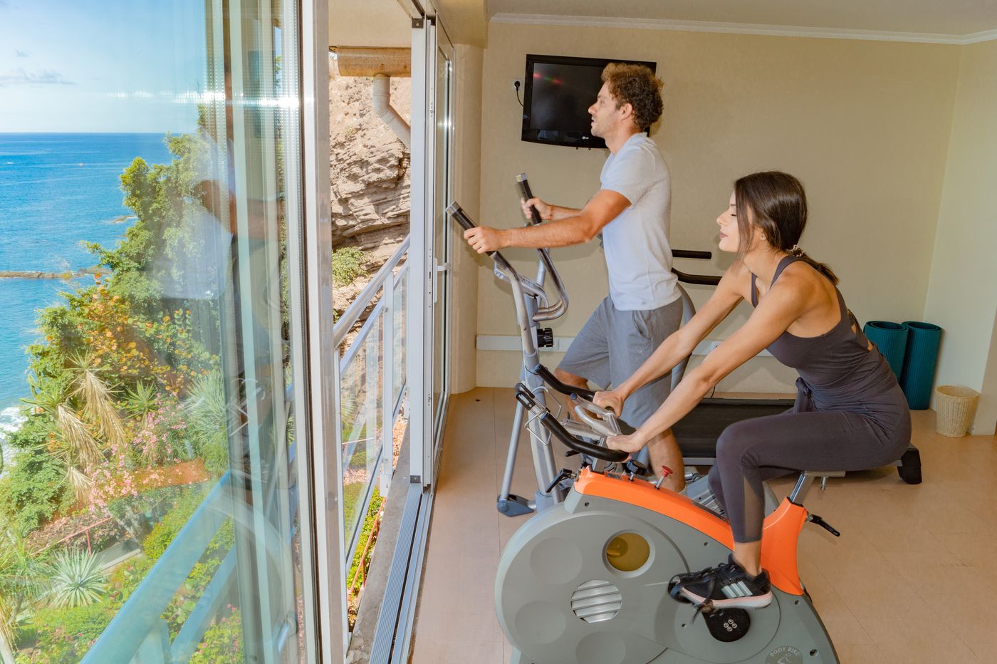 Orca-Praia-Sports-and-Entertainment-52