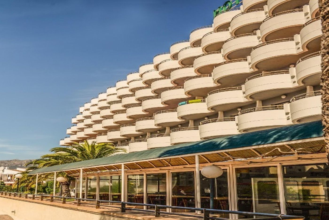 AR-Galetamar-General-view-3