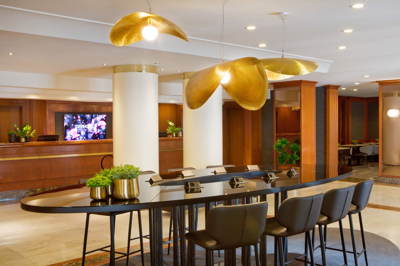 Starhotels-Tourist-Lobby-14