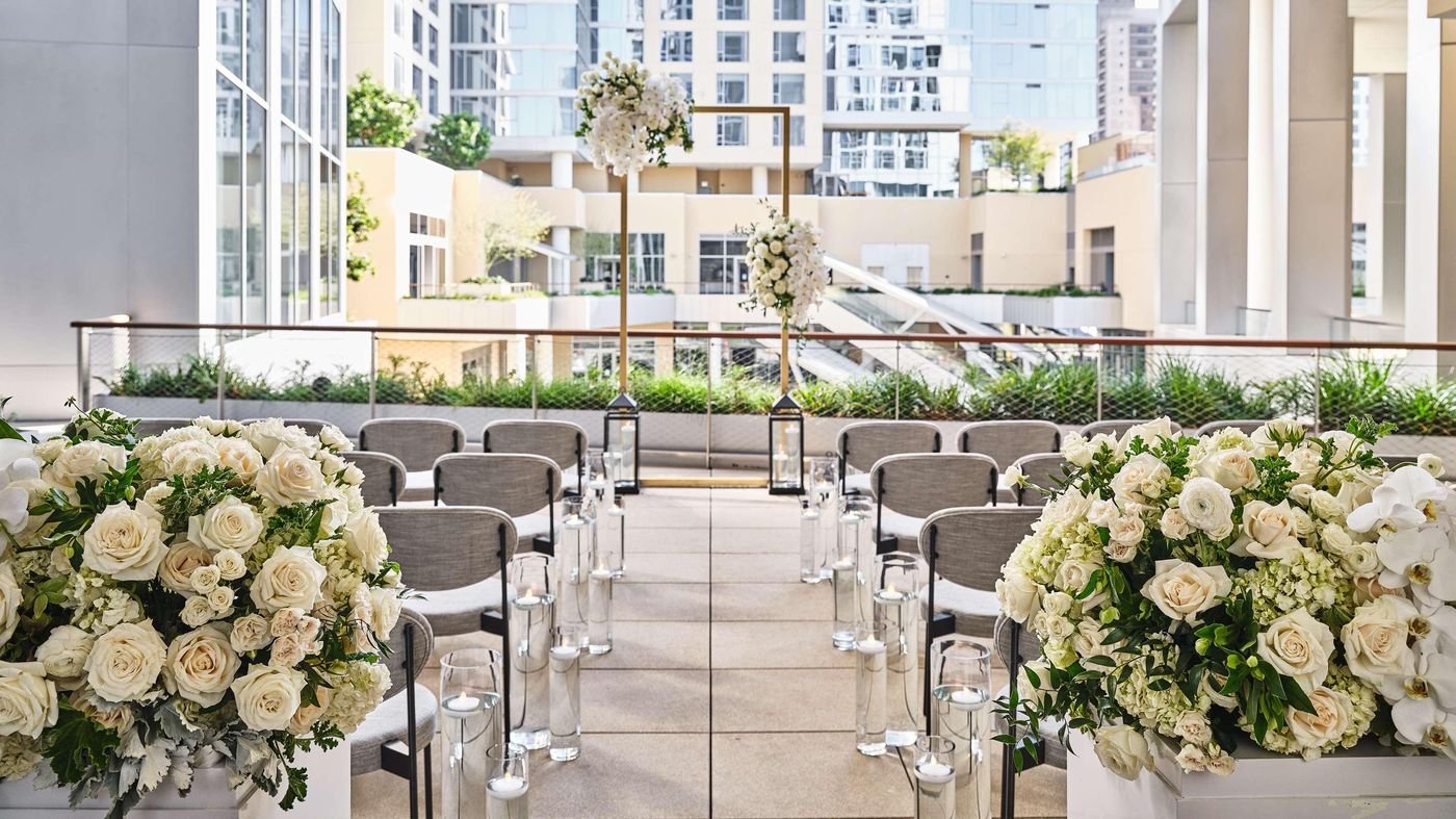 Conrad-Los-Angeles-General-view-104