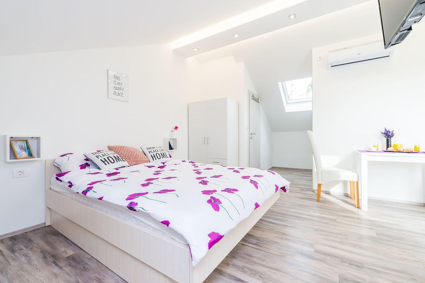 Bovolini-s-Place-Room-6