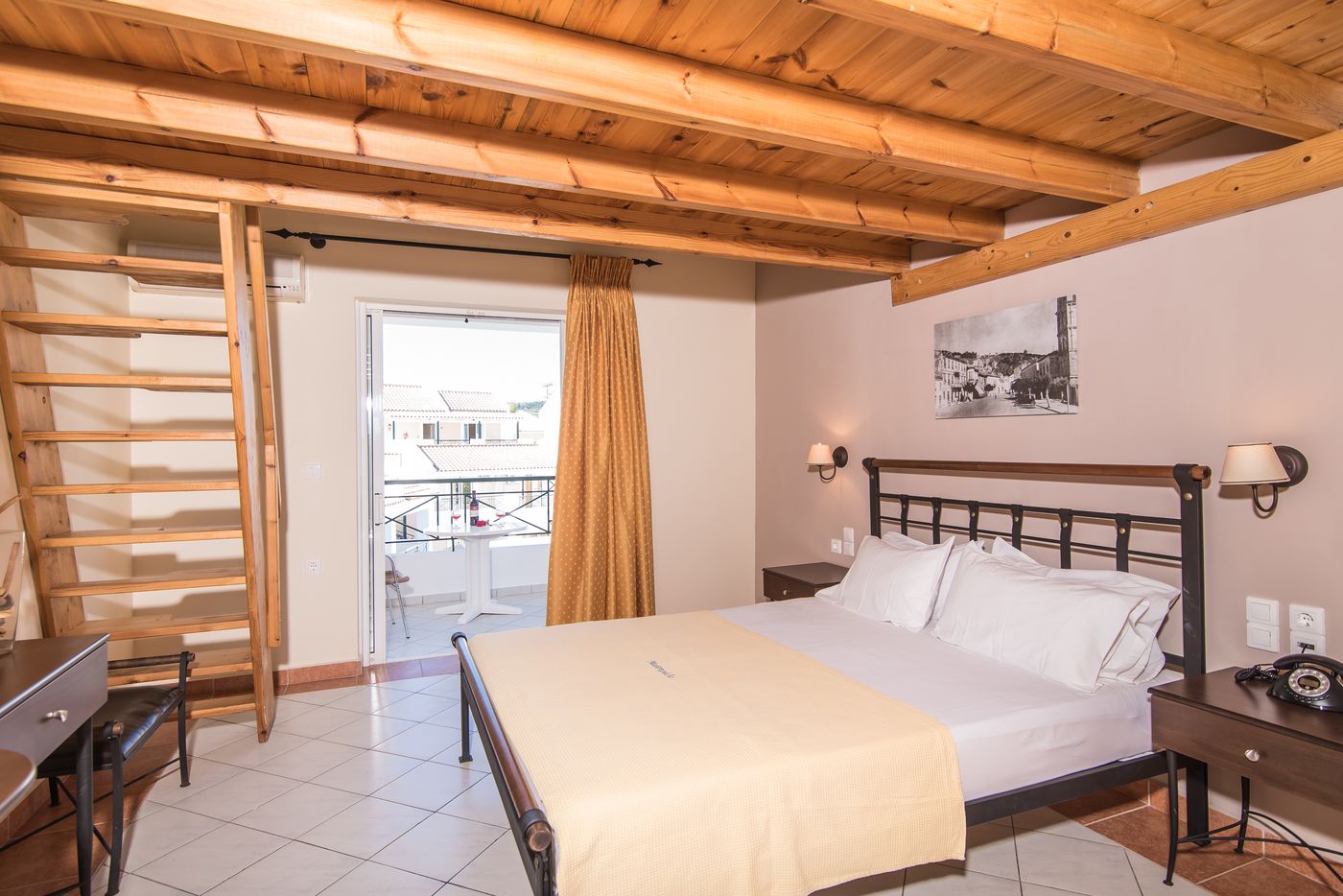 Maistrali Studios and Apartments