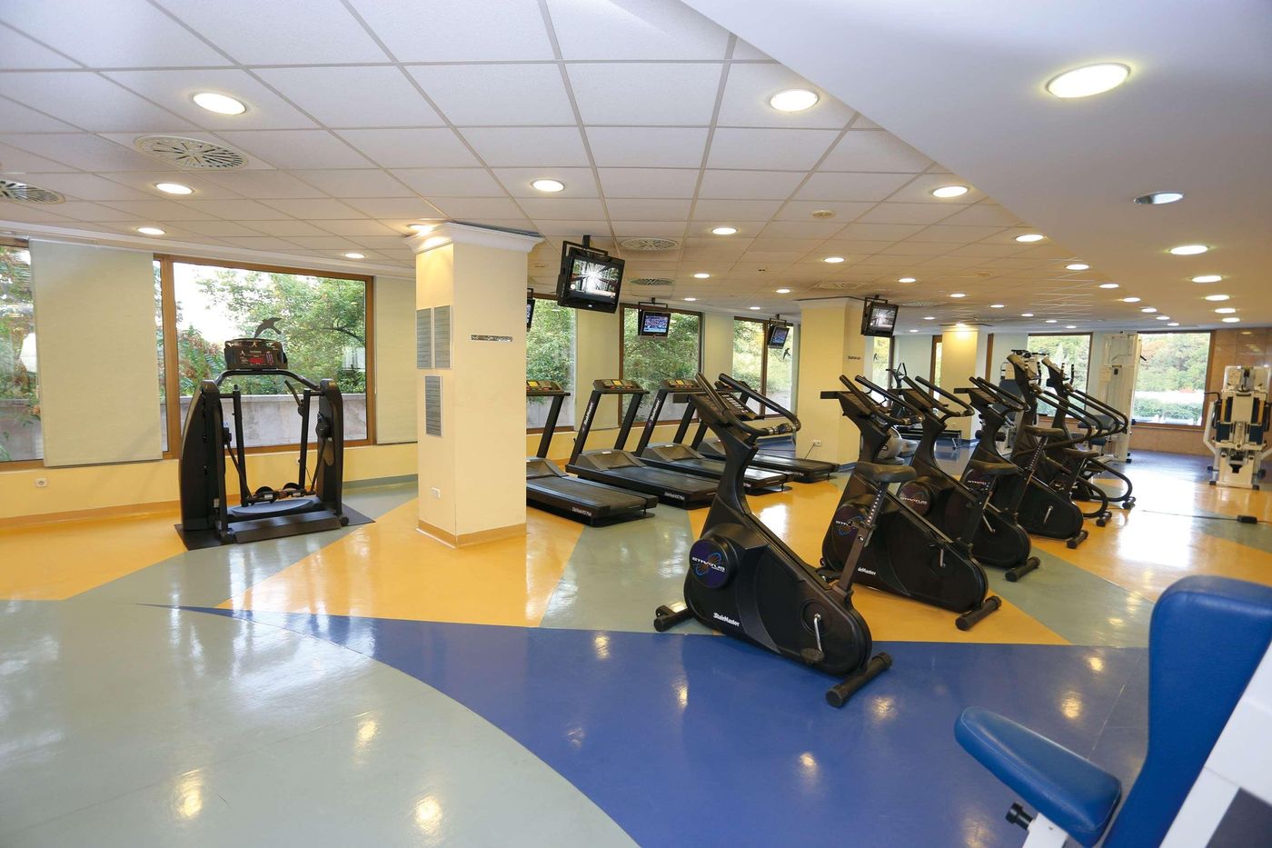 Ensana-Thermal-Margaret-Island-Sports-and-Entertainment-47