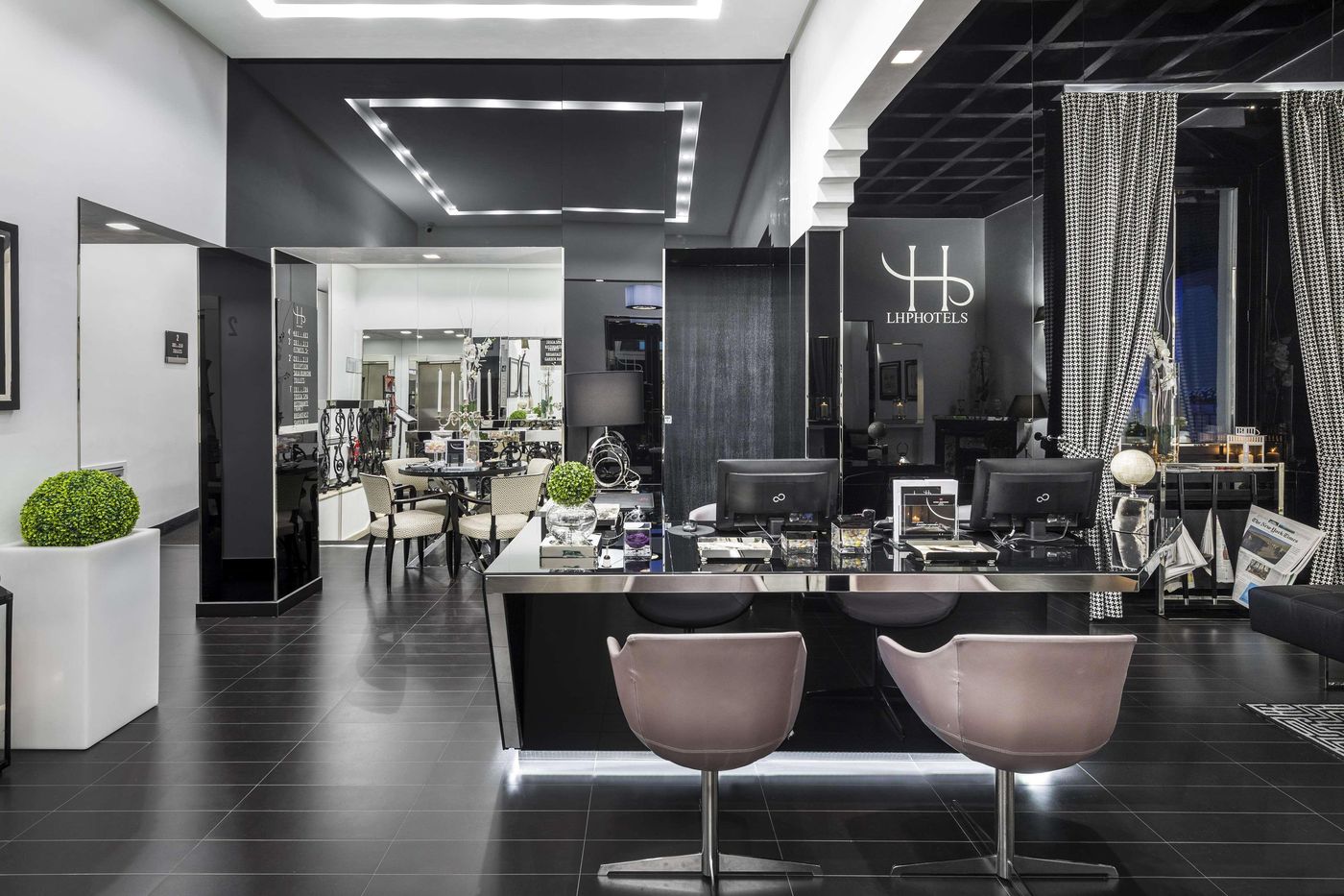 Lhp-River-Boutique-Hotel---Spa-Lobby-6