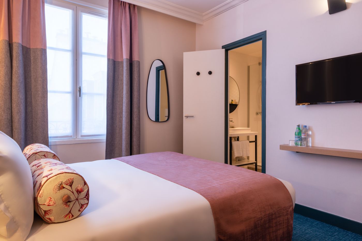 Leonardo-Boutique-Hotel-Paris-Opera-Room-12